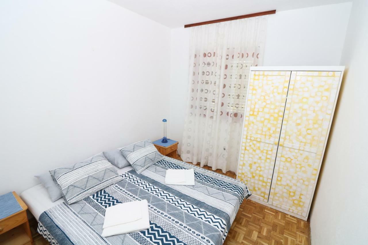 Apartments Reljic With Terrace Baška Eksteriør bilde